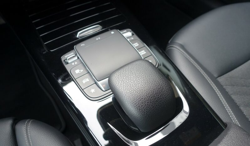 MERCEDES CLASSE A 180D 8G-DCT complet