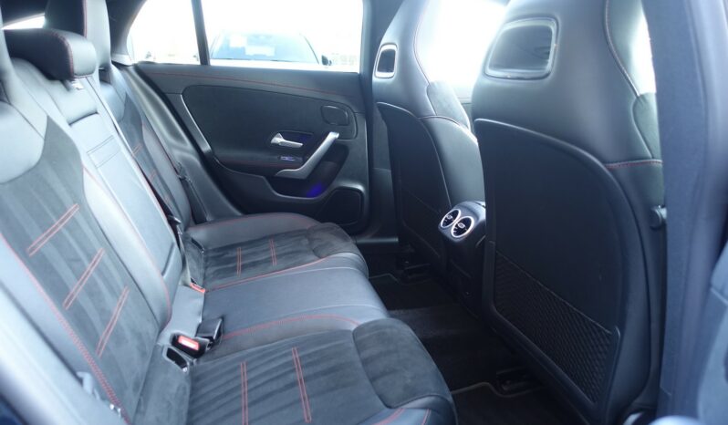 MERCEDES CLASSE CLA 250 E HYBRIDE RECHARGEABLE  AMG-LINE complet