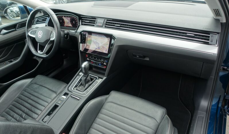 VOLKSWAGEN PASSAT SW 2.0 L TDI DSG complet