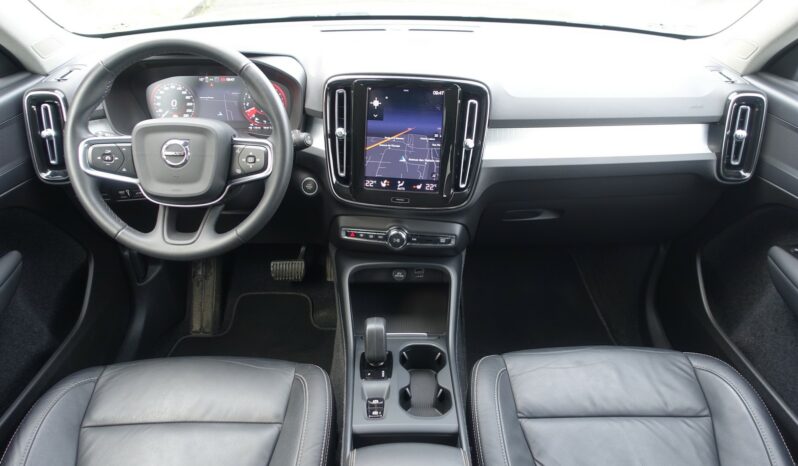 VOLVO XC 40 T4 HYBRIDE RECHARGEABLE GEARTRONIC 211 CH INSCRIPTION complet