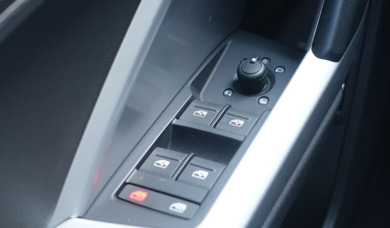 AUDI Q3 SPORTBACK 45 TFSI E S-TRONIC 245 CH HYBRIDE RECHARGEABLE complet