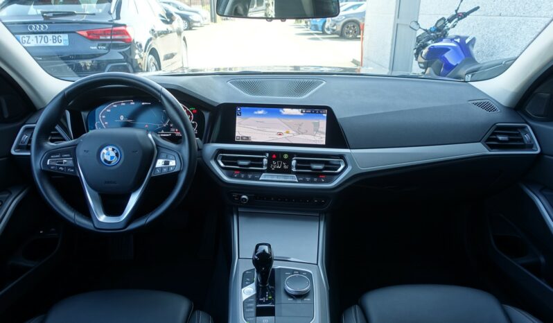 BMW 330 E HYBRIDE RECHARGEABLE 292 CH complet