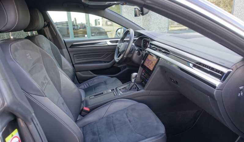 VOLKSWAGEN ARTÉON SHOOTINGBRAKE EHYBRIDE 218 CH DSG R-LINE complet