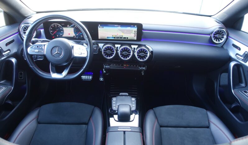 MERCEDES CLASSE CLA 250 E HYBRIDE RECHARGEABLE  AMG-LINE complet