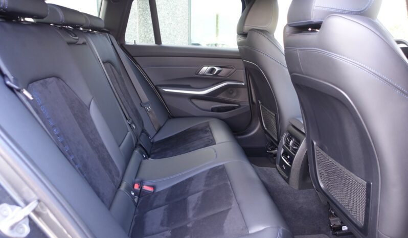 BMW 330 EA TOURING X-DRIVE HYBRIDE RECHARGEABLE BVA 292 CH PACK M complet