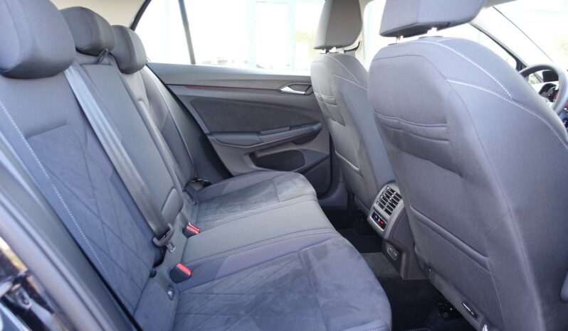 VOLKSWAGEN GOLF VIII HYBRIDE RECHARGEABLE 204 CH  STYLE complet
