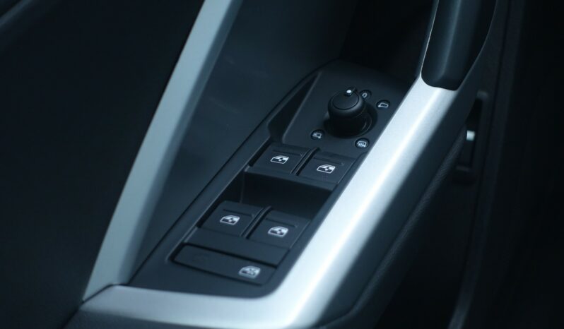 AUDI Q3 SPORTBACK 45 TFSI E S-TRONIC 245 CH HYBRIDE RECHARGEABLE complet