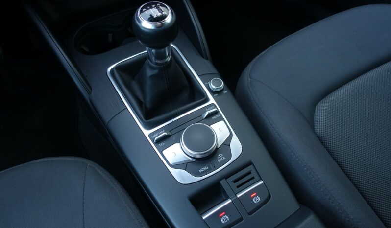 AUDI A3 SPORTBACK 1.6L TDI 116 CH S-LINE complet