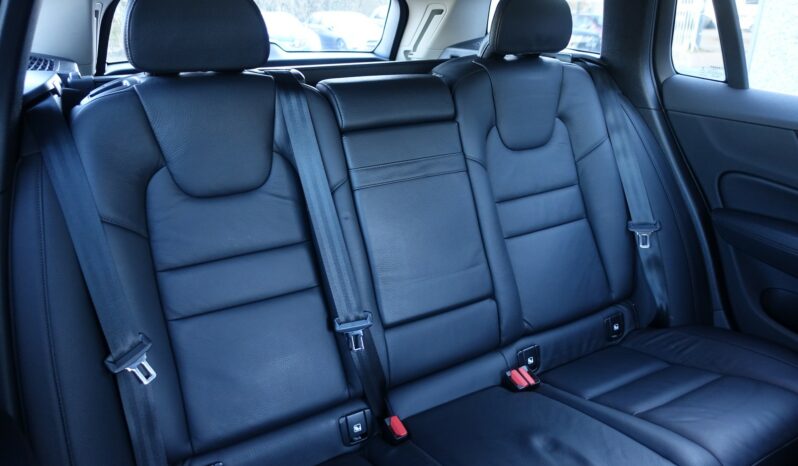 VOLVO V 60 D3 2.0 L 150CH MOMENTUM complet