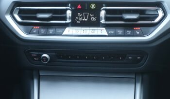 BMW 330 E HYBRIDE RECHARGEABLE 292 CH complet