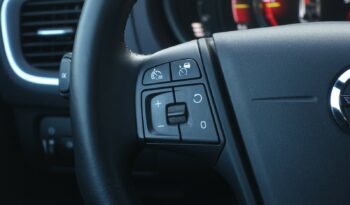 VOLVO V40 2.0L D2 GEARTRONIC 120CH BLACK EDITION complet