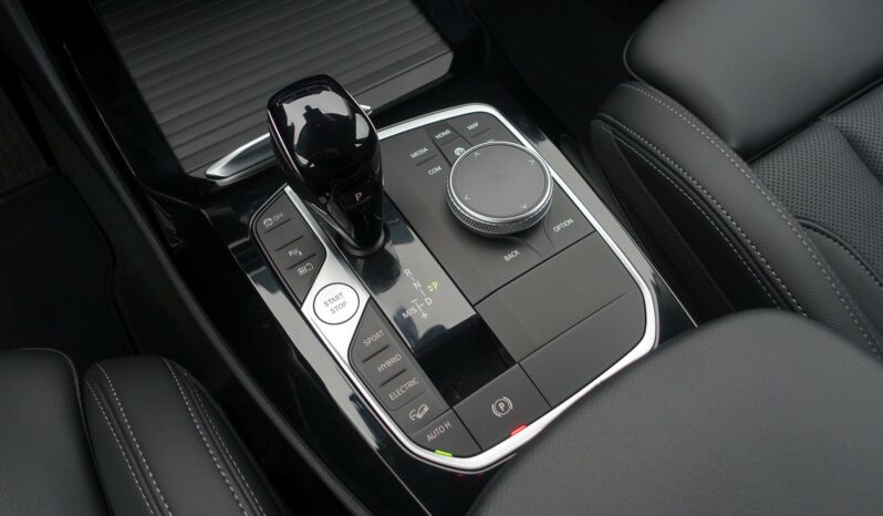BMW X3 X-DRIVE 30EA HYBRIDE RECHARGEABLE 292 CH complet
