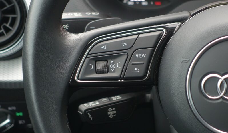 AUDI Q2 35 TFSI S-TRONIC 150CH S-LINE complet