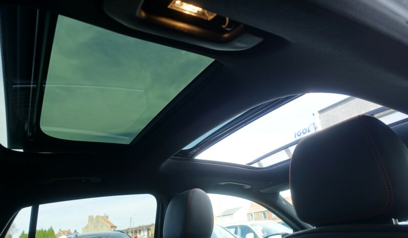 MERCEDES CLASSE GLA 250 E HYBRIDE RECHARGEABLE 262 CH AMG-LINE complet