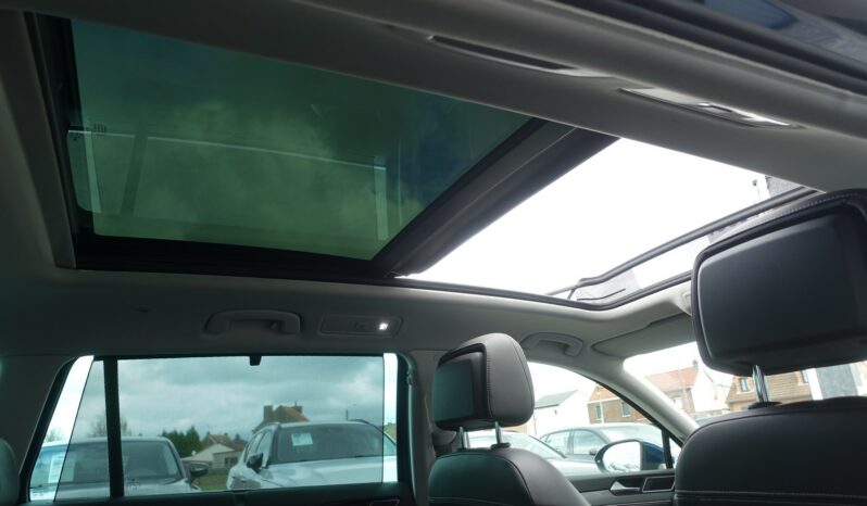 VOLKSWAGEN PASSAT SW 2.0 L TDI DSG complet