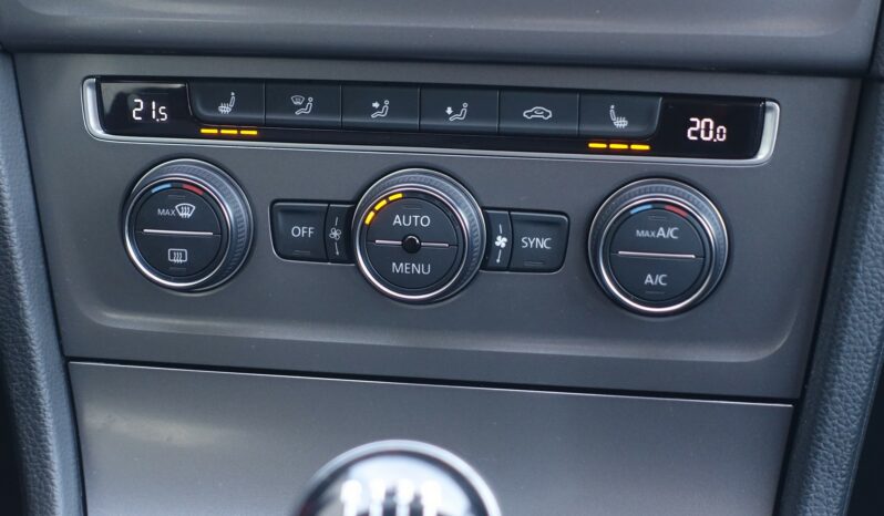 VOLKSWAGEN GOLF VII 1.6 L TDI 110 CH BLUEMOTION complet