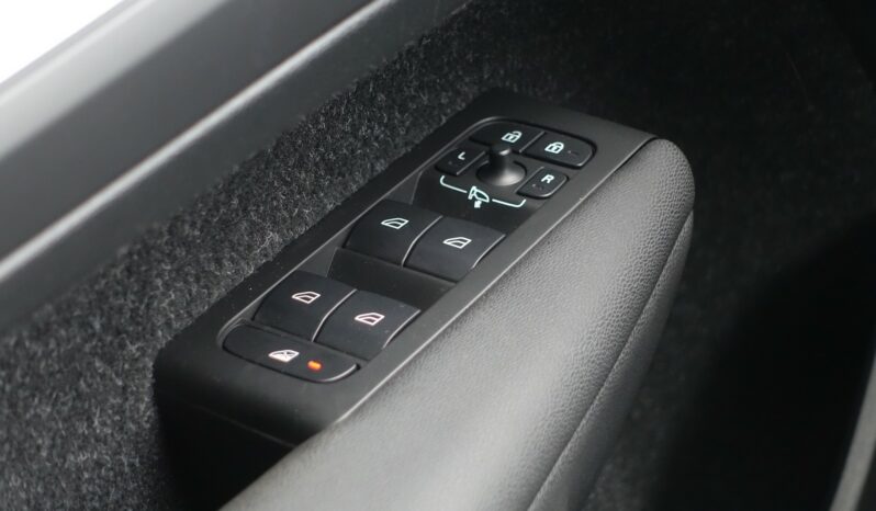 VOLVO XC 40 D3 2.0 L GEARTRONIC 150 CH  MOMENTUM complet