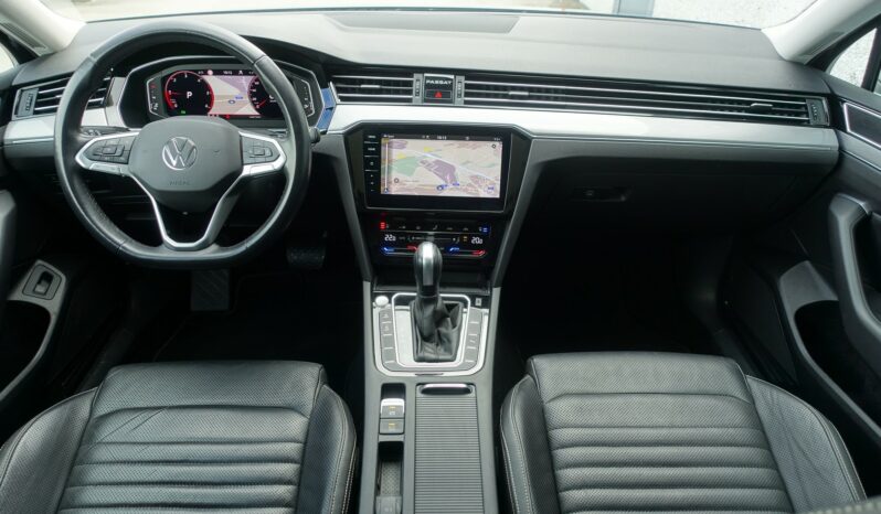 VOLKSWAGEN PASSAT SW 2.0 L TDI DSG complet