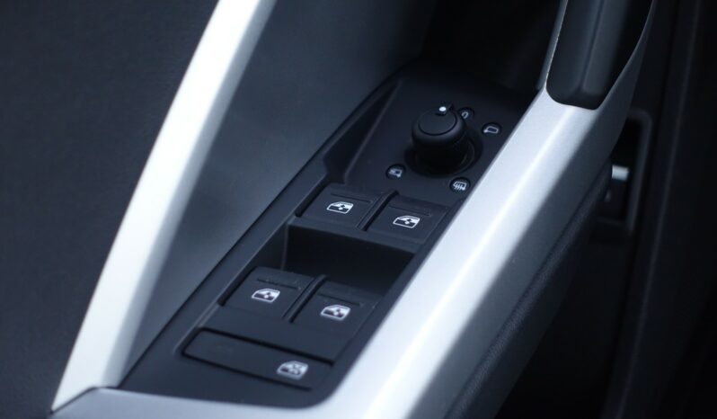 AUDI Q3 SPORTBACK 45 TFSI E S-TRONIC 245 CH HYBRIDE RECHARGEABLE complet