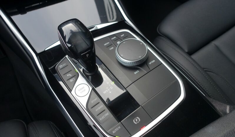 BMW 330 E HYBRIDE RECHARGEABLE 292 CH complet