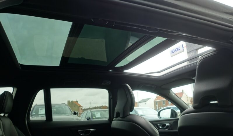 VOLVO V 60 D3 2.0 L GEARTRONIC 150CH R-DESIGN complet