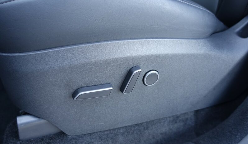 TESLA MODEL Y 235 KW BVA complet