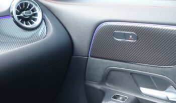 MERCEDES CLASSE GLA 250 E HYBRIDE RECHARGEABLE 262 CH AMG-LINE complet