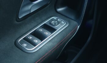 MERCEDES CLASSE CLA 250 E HYBRIDE RECHARGEABLE  AMG-LINE complet