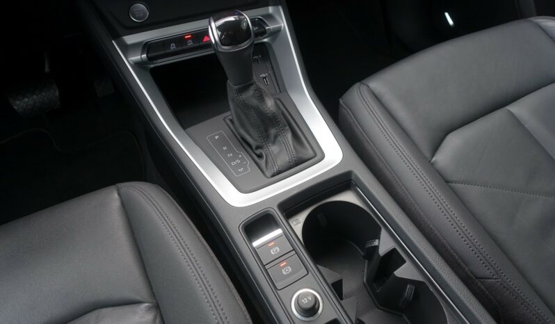 AUDI Q3 35 TDI 150 CH S-TRONIC complet