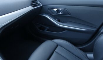 BMW 330 E HYBRIDE RECHARGEABLE 292 CH complet