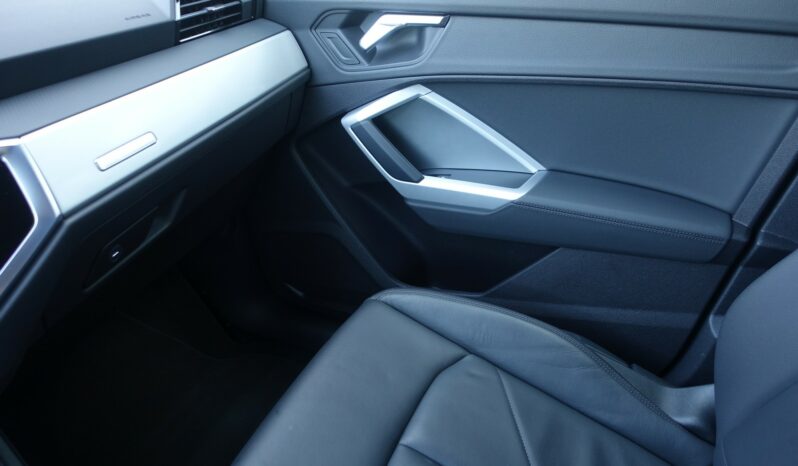 AUDI Q3 SPORTBACK 45 TFSI E S-TRONIC 245 CH HYBRIDE RECHARGEABLE complet