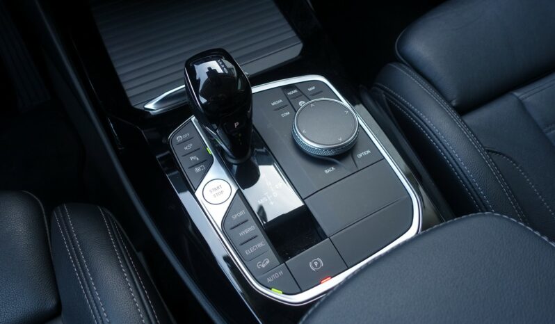 BMW X3 X-DRIVE 30EA HYBRIDE RECHARGEABLE 292 CH BVA complet