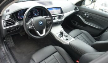 BMW 320 E TOURING HYBRIDE RECHARGEABLE 204 CH complet