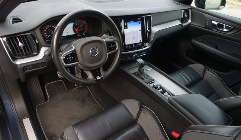 VOLVO V 60 D3 2.0 L GEARTRONIC 150CH R-DESIGN complet