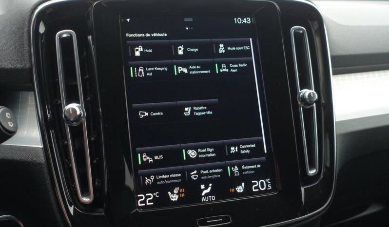 VOLVO XC 40 T4 HYBRIDE RECHARGEABLE GEARTRONIC 211 CH  INSCRIPTION complet