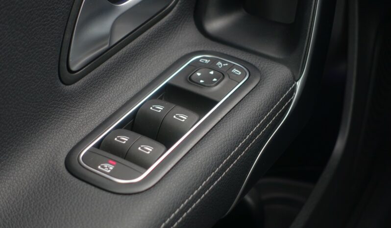 MERCEDES CLASSE A 180d 8G-DCT complet