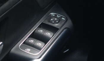 MERCEDES CLASSE GLA 250 E HYBRIDE RECHARGEABLE 262 CH AMG-LINE complet