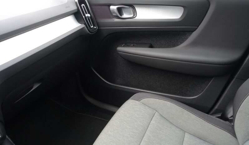 VOLVO XC 40 D3 2.0 L GEARTRONIC 150 CH  MOMENTUM complet