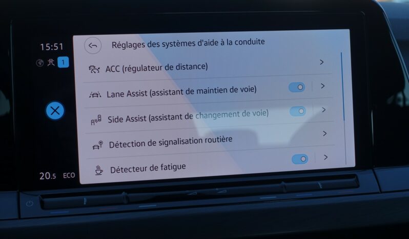 VOLKSWAGEN GOLF VIII HYBRIDE RECHARGEABLE 204 CH  STYLE complet