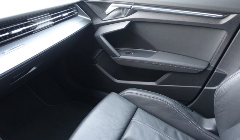 AUDI A3 SPORTBACK 35 TDI S-TRONIC 150 CH S-LINE INT complet