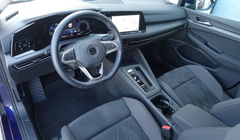 VOLKSWAGEN GOLF VIII HYBRIDE RECHARGEABLE 204 CH  STYLE complet