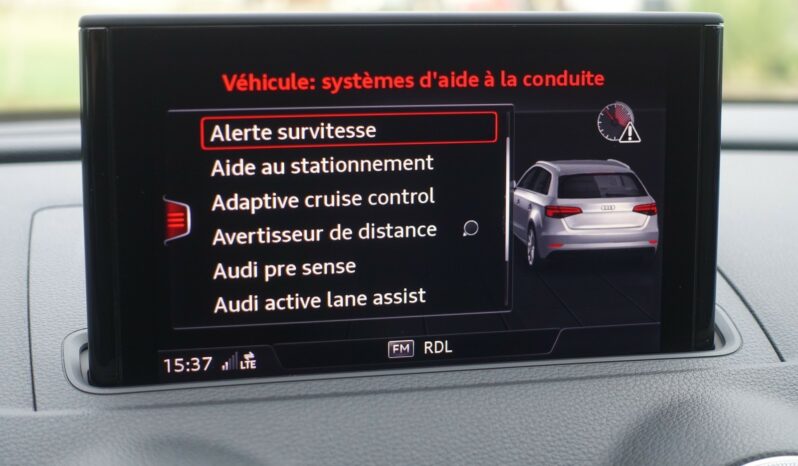 AUDI A3 SPORTBACK 30 TFSI  S-LINE complet