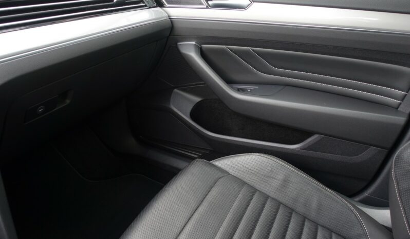 VOLKSWAGEN PASSAT SW 2.0 L TDI DSG complet