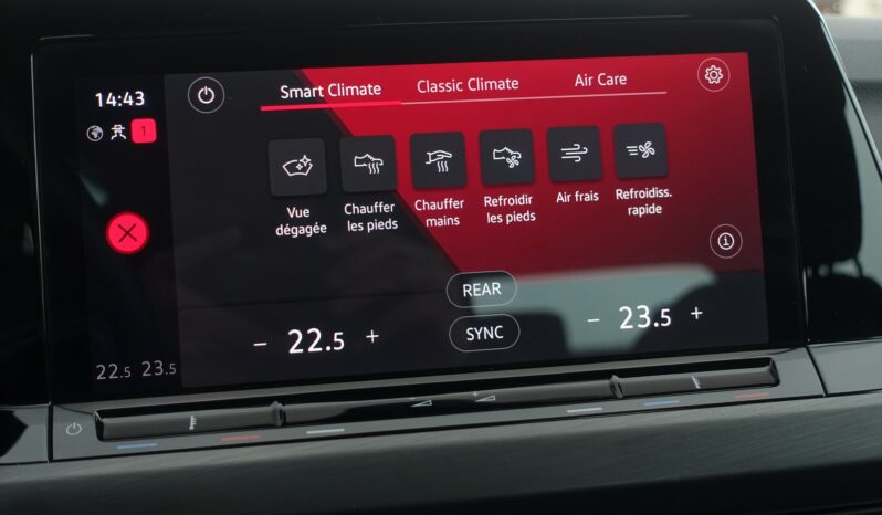 VOLKSWAGEN GOLF VIII HYBRIDE RECHARGEABLE 204 CH  STYLE complet