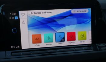 VOLKSWAGEN GOLF VIII HYBRIDE RECHARGEABLE 204 CH  STYLE complet