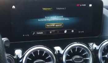 MERCEDES CLASSE GLA 250 E HYBRIDE RECHARGEABLE 262 CH AMG-LINE complet