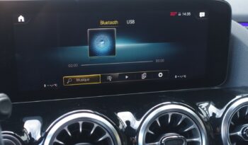 MERCEDES CLASSE GLA 250 E HYBRIDE RECHARGEABLE 262 CH AMG-LINE complet