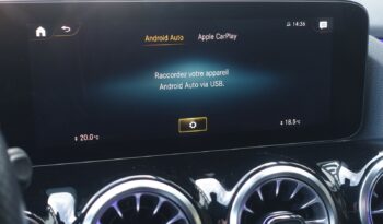 MERCEDES CLASSE GLA 250 E HYBRIDE RECHARGEABLE 262 CH AMG-LINE complet