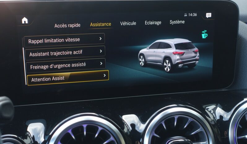 MERCEDES CLASSE GLA 250 E HYBRIDE RECHARGEABLE 262 CH AMG-LINE complet