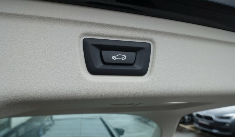 BMW 318 DA TOURING SERIE 3 MHEV BVA complet